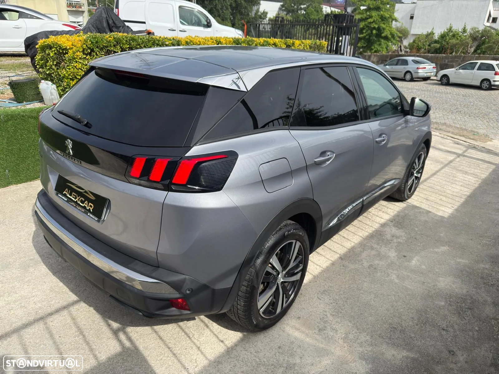 Peugeot 3008 1.2 PureTech Allure - 4