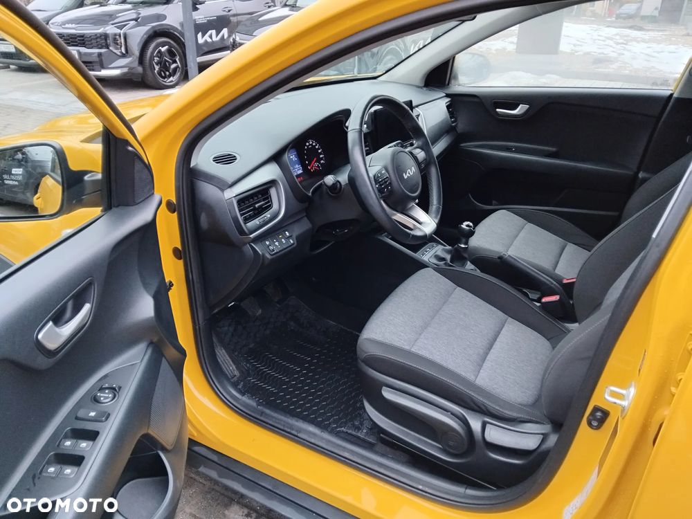 Kia Stonic 1.2 M - 17