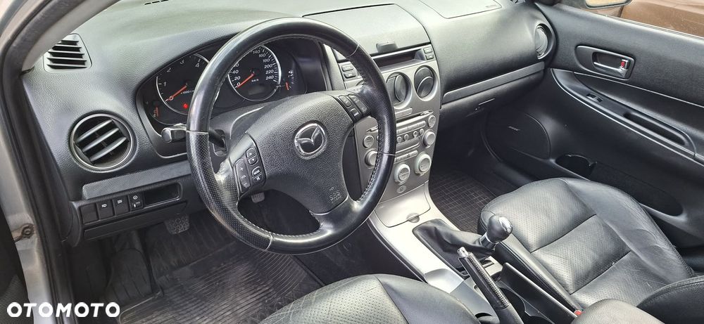 Mazda 6 - 4