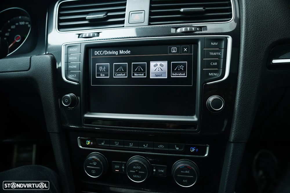 VW Golf 2.0 TSi GTi DSG Performance - 13