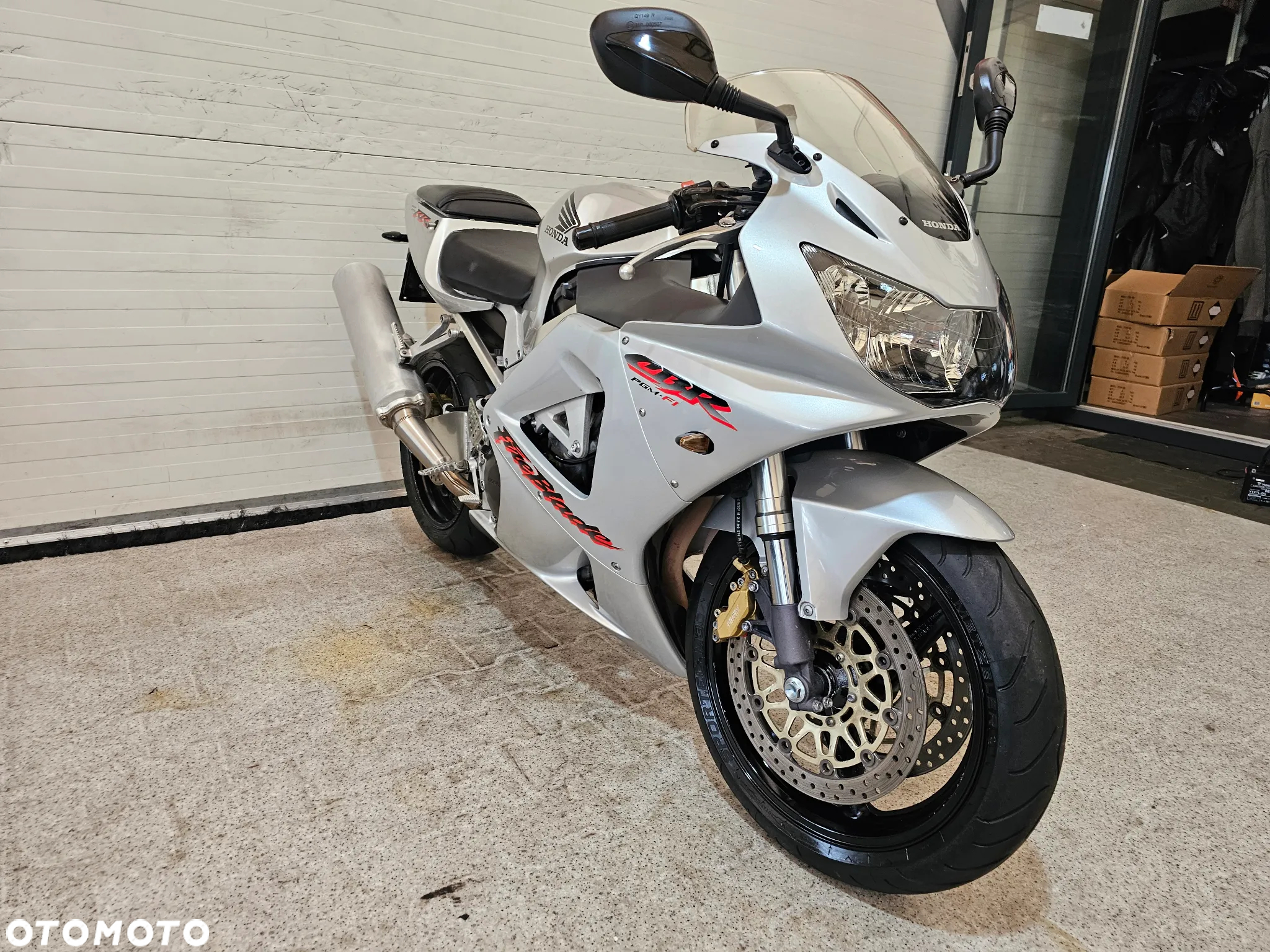 Honda CBR - 14