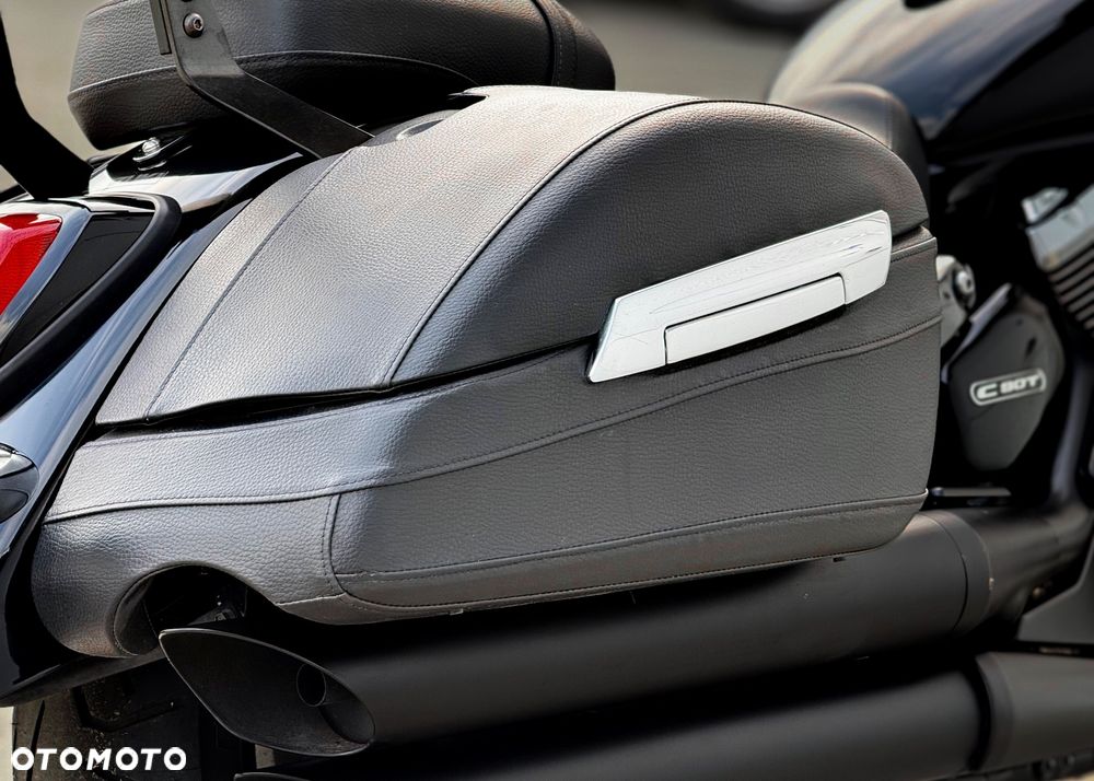 Suzuki Boulevard - 11