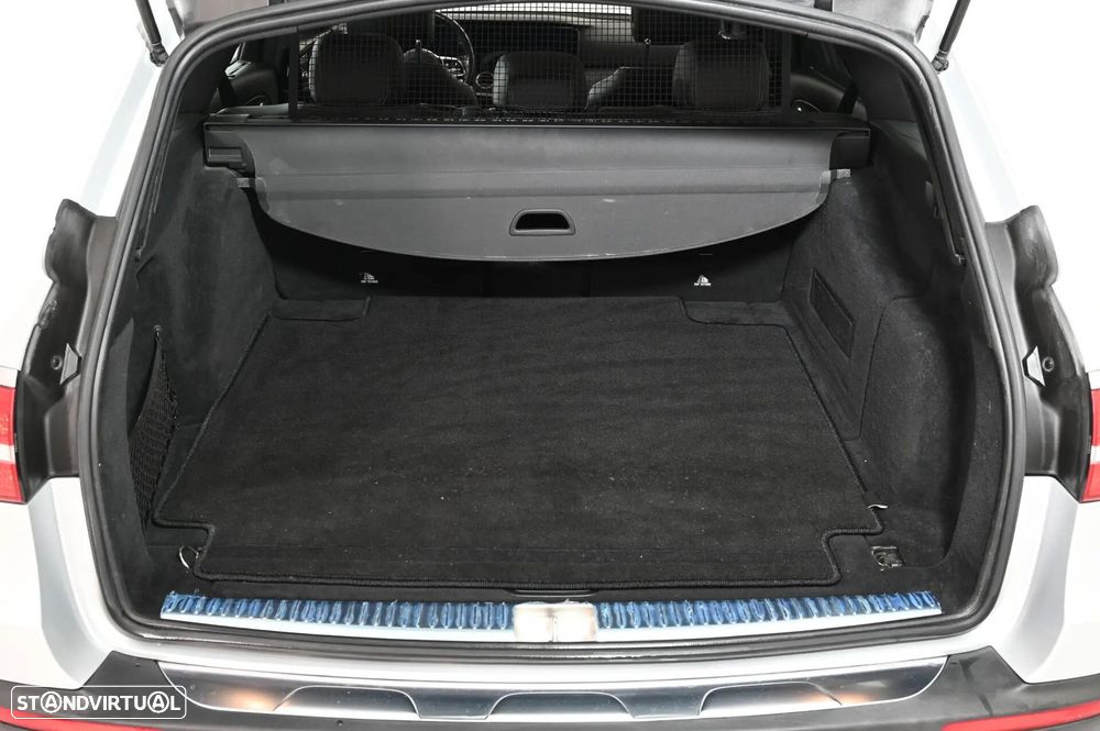 Mercedes-Benz E 400 d 4-Matic All Terrain Avantgarde - 9