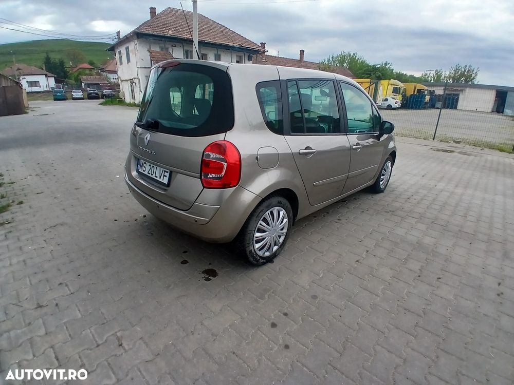 Renault Modus - 5