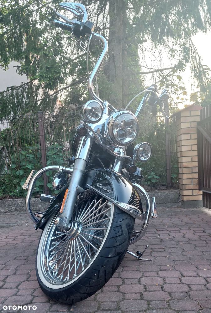 Harley-Davidson Softail Deluxe - 3