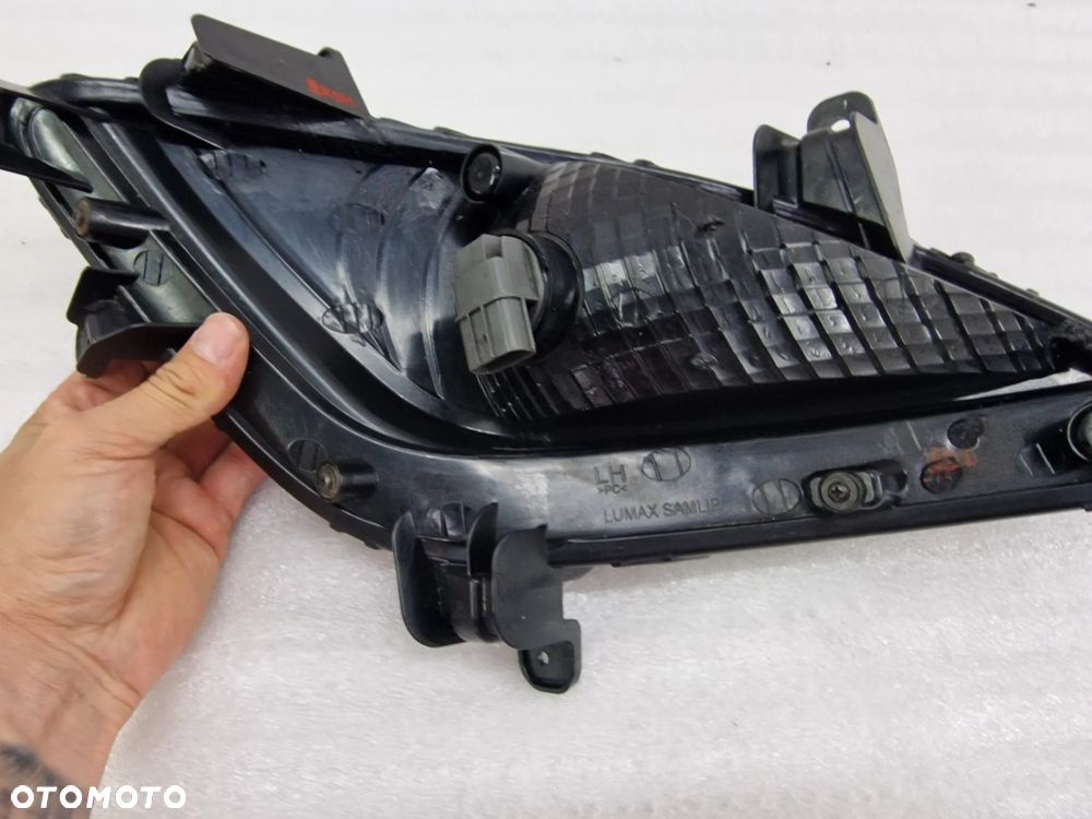 HYUNDAI i20 LIFT 12-15 LEWY HALOGEN + KRATKA BOCZNA , NR AUKCJI N214 - 9