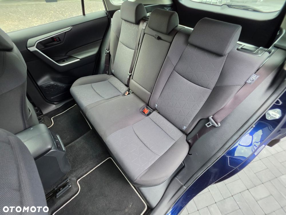 Toyota RAV4 Hybrid Premium 4x2 - 16