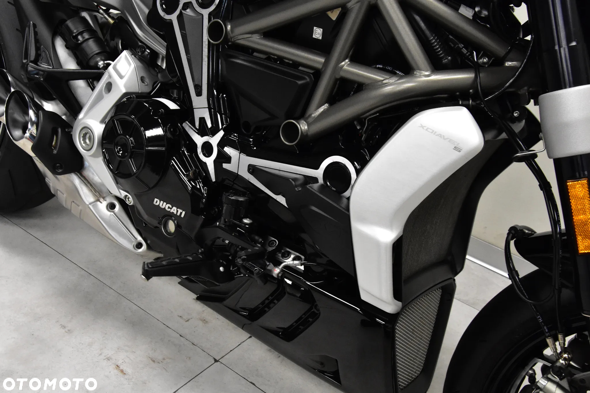 Ducati Diavel - 28
