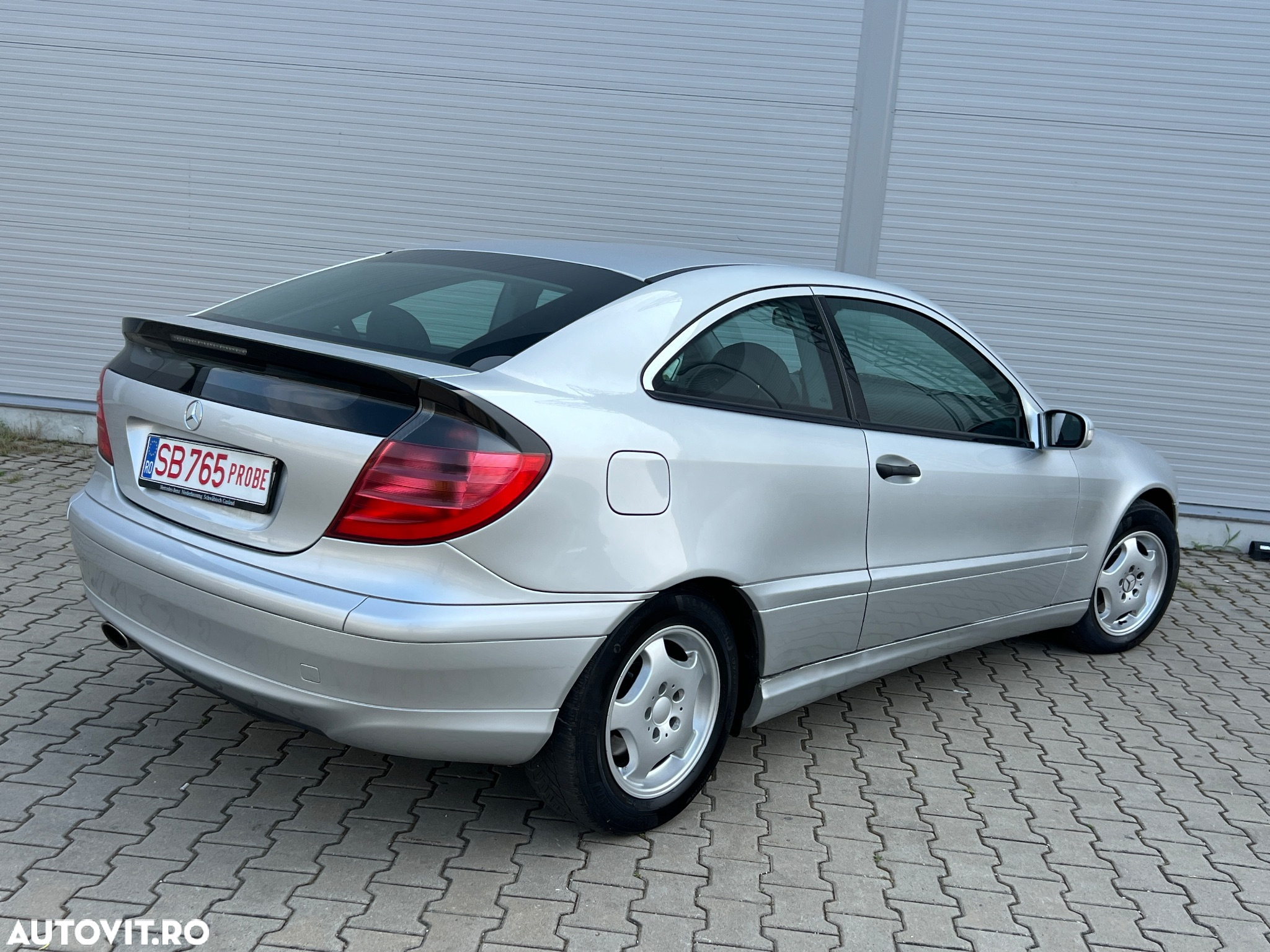 Mercedes-Benz C 180 Kompressor Sportcoupe Automatik - 3