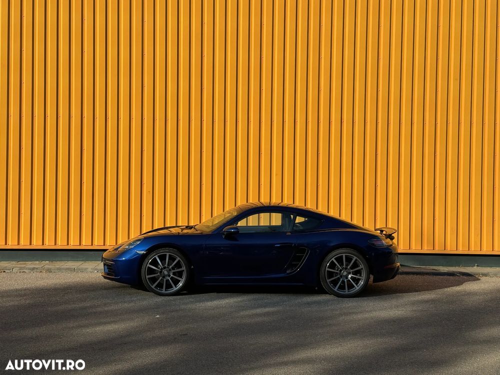 Porsche Cayman 718 PDK - 2