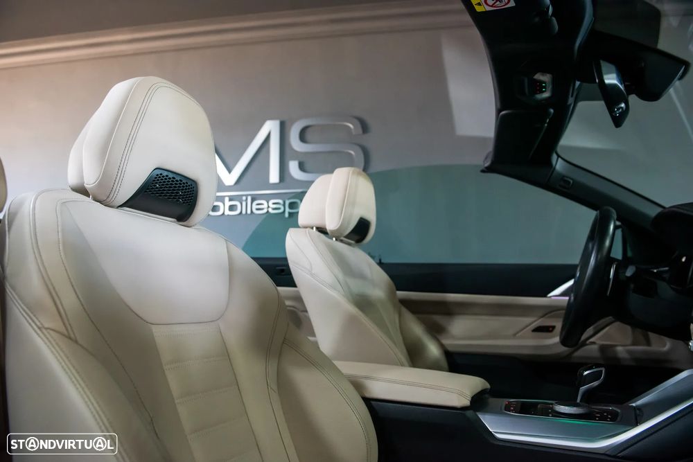 BMW 420 d xDrive Desportiva M Auto - 41