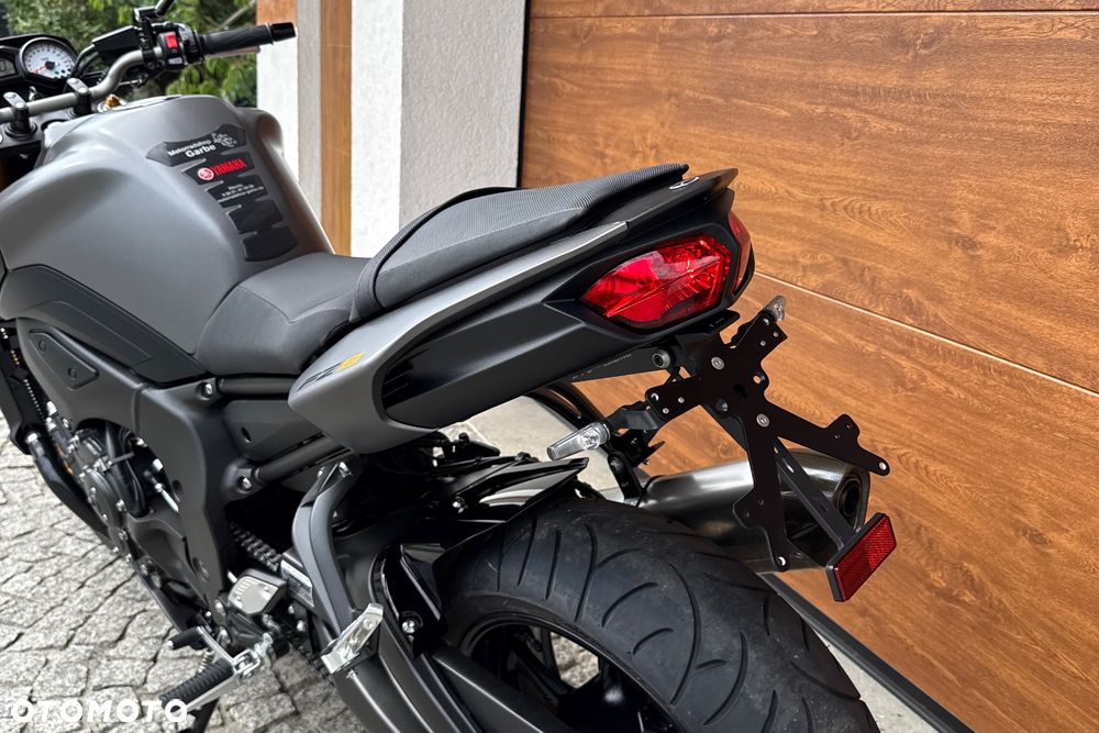 Yamaha FZ8 - 29