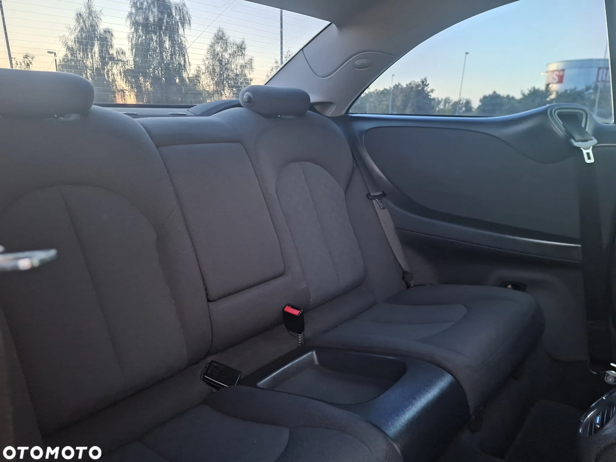 Mercedes-Benz CLK Coupe 200 Kompressor Automatik Avantgarde - 13