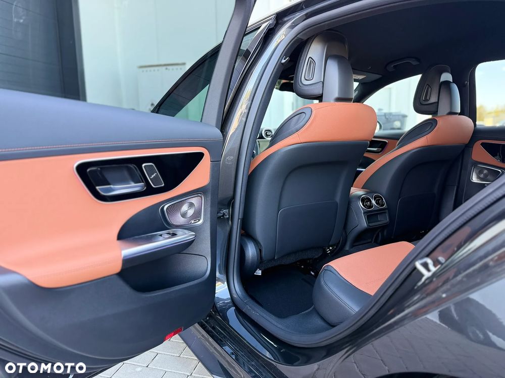 Mercedes-Benz Klasa C - 30