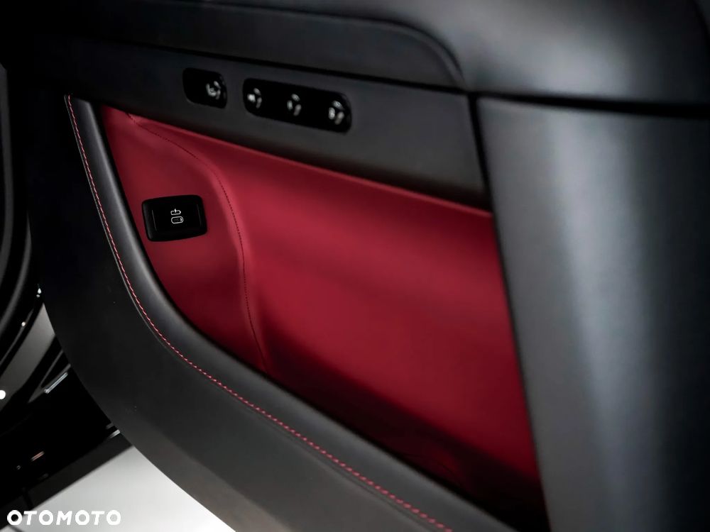 Rolls-Royce Ghost Series II - 21