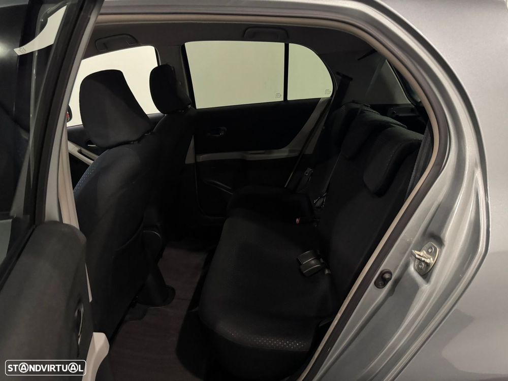 Toyota Yaris 1.4 D-4D SE Sport - 29