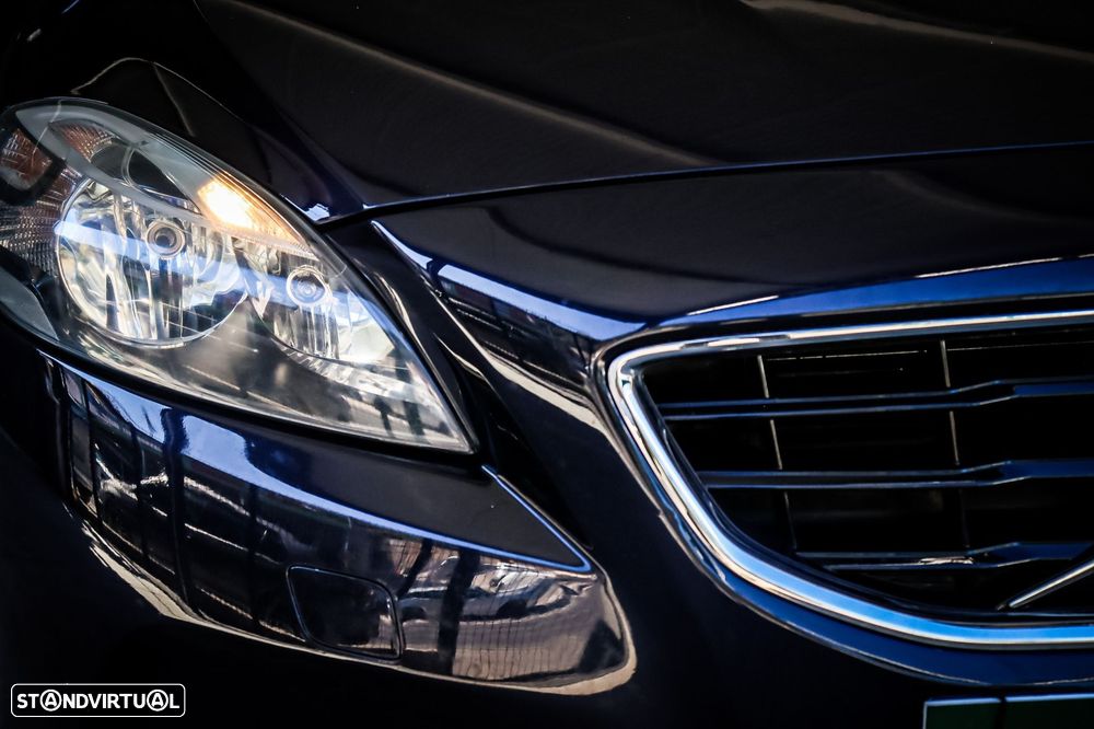 Volvo V40 2.0 D2 Momentum - 8