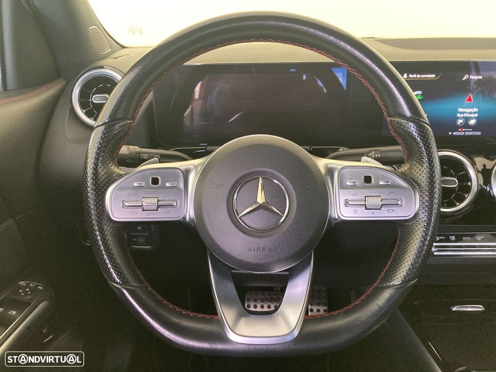 Mercedes-Benz GLA 180 d AMG Line - 16