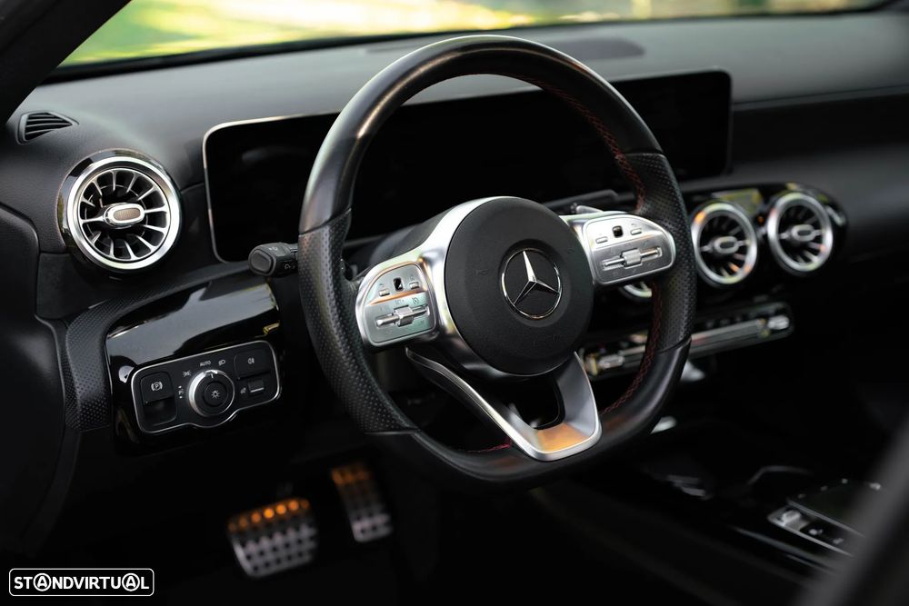 Mercedes-Benz A 180 d 7G-DCT AMG Line - 31