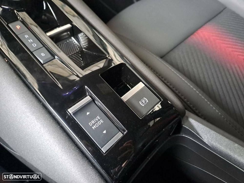 Alfa Romeo Junior 54 kWh Intensa - 18