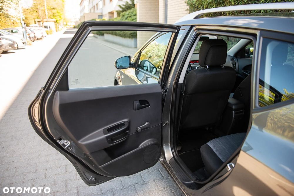 Kia Ceed 1.4 M - 18