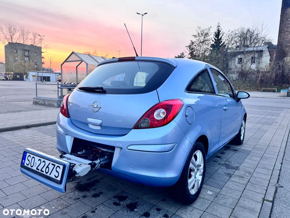 Opel Corsa 1.4 16V Enjoy - 1