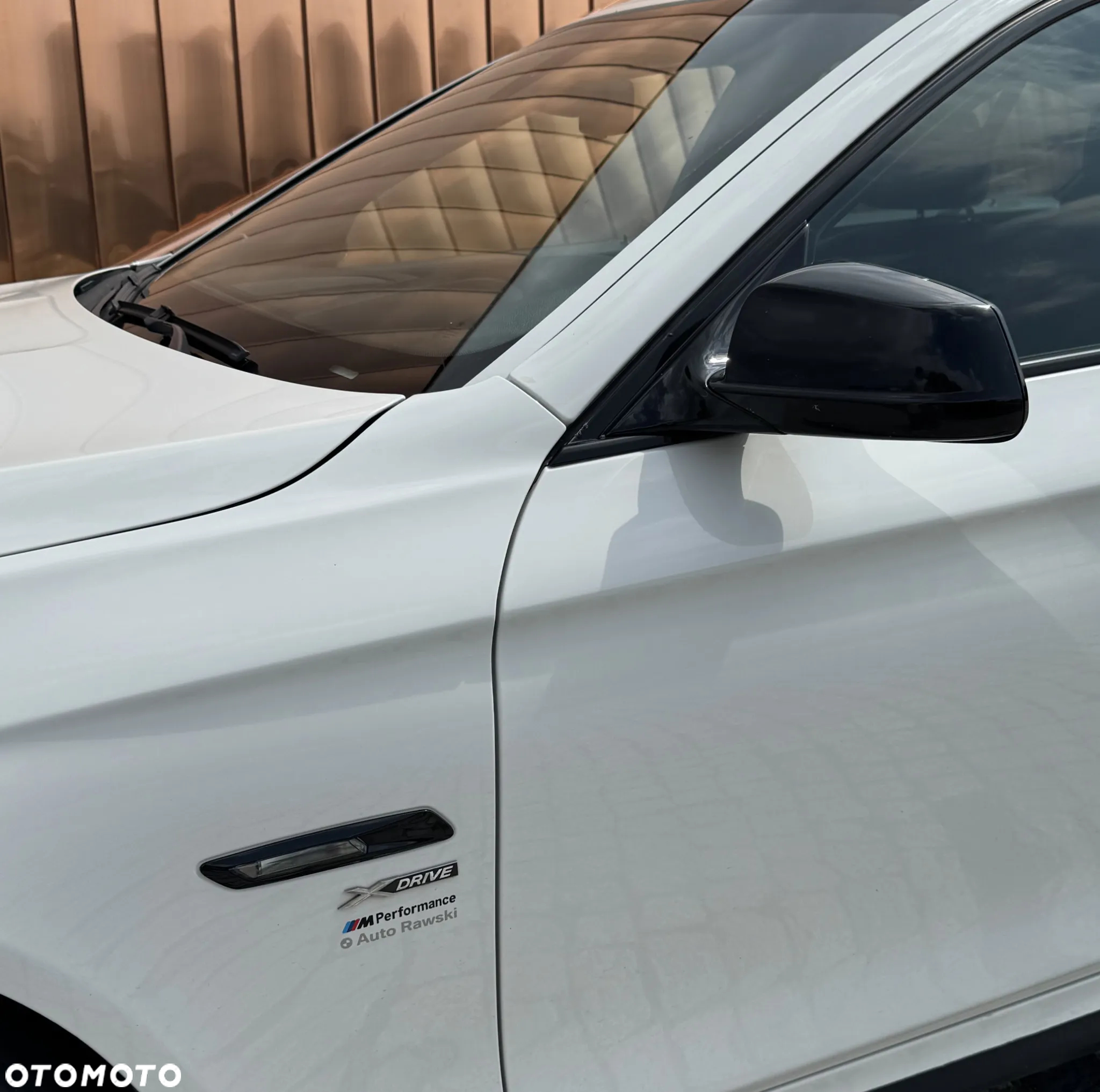BMW Seria 5 525d xDrive - 14