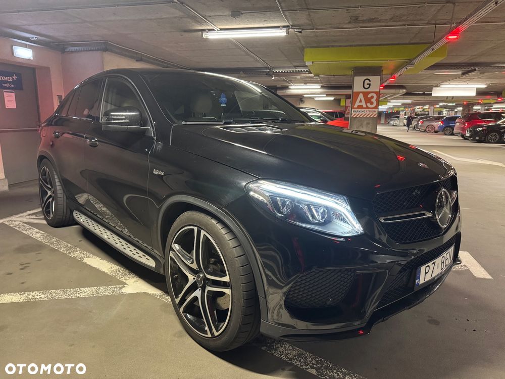 Mercedes-Benz GLE AMG Coupe 43 4-Matic - 34