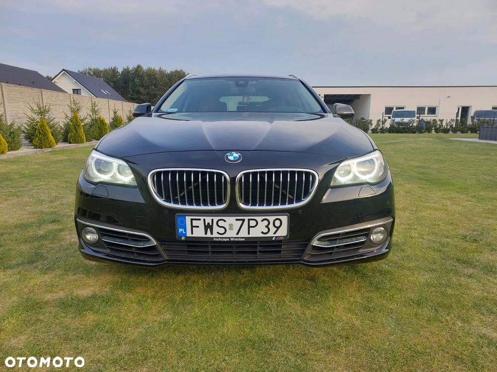 BMW Seria 5 520d xDrive Luxury Line - 10