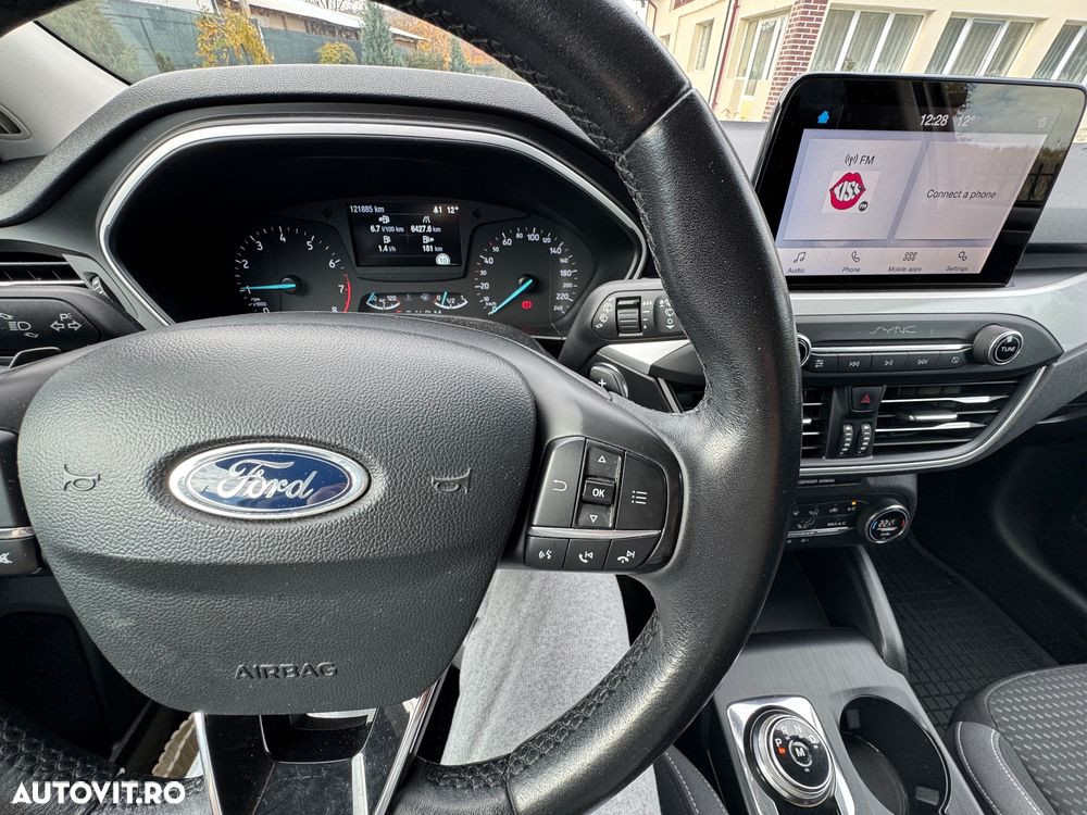 Ford Focus 1.0 EcoBoost Active - 6