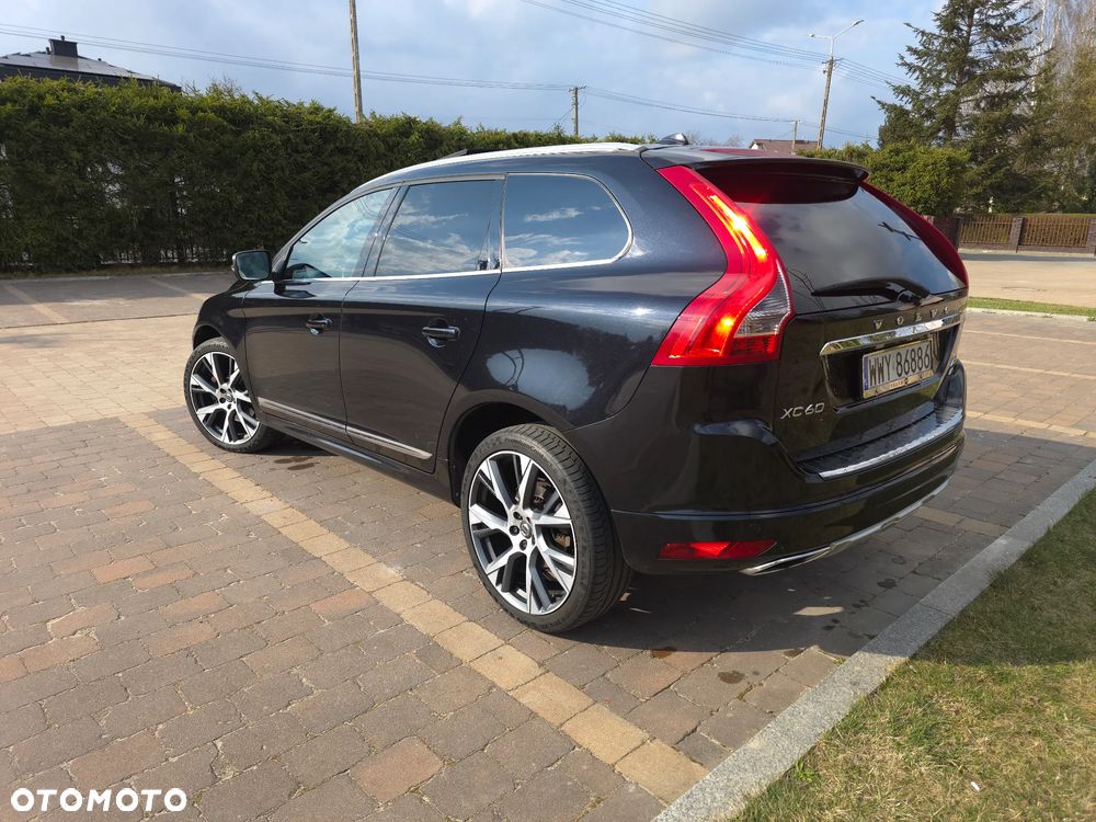 Volvo XC 60 D5 AWD Summum - 5
