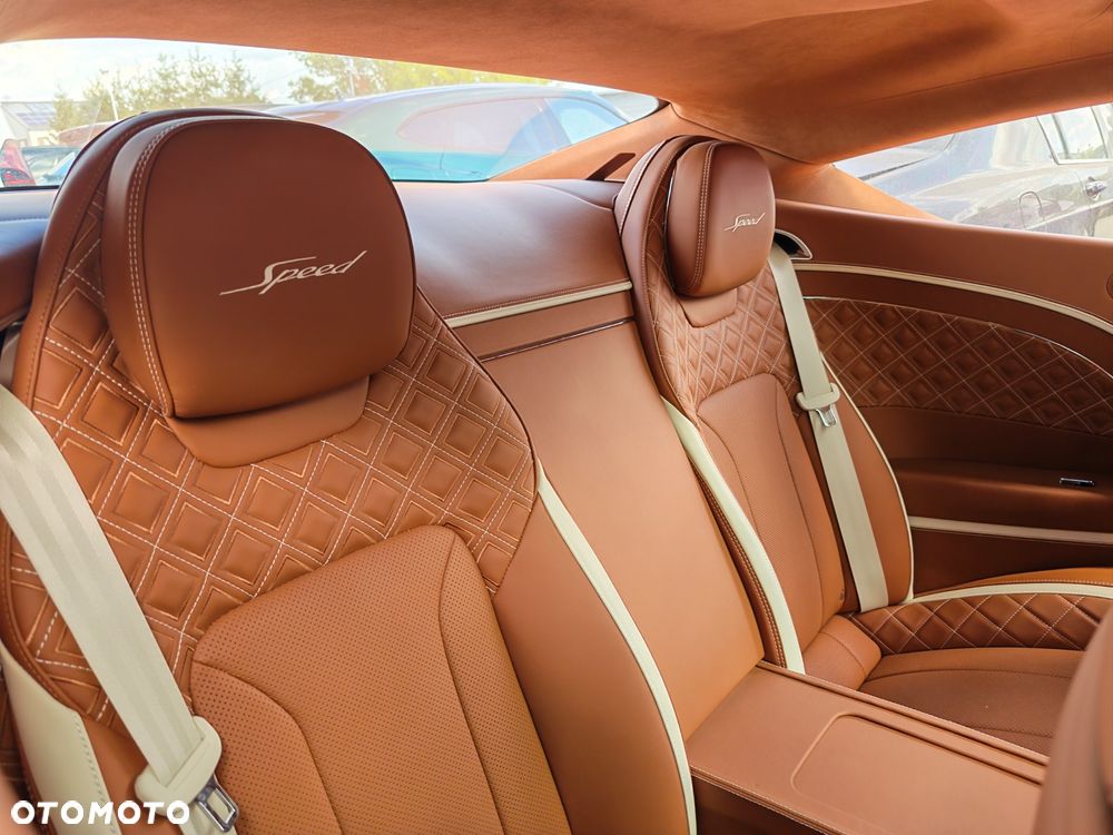 Bentley Continental GT - 7