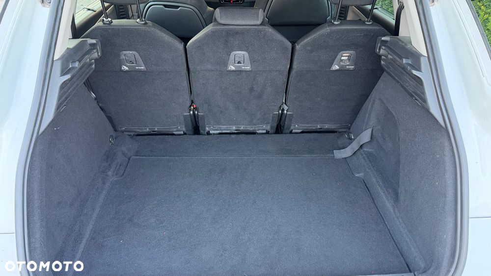 Citroën C4 Picasso 1.2 PureTech Shine S&S - 18