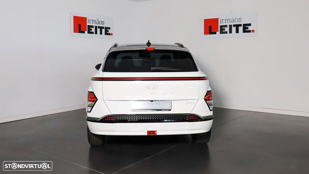 Hyundai Kauai EV 48.4 kWh Premium (TT) - 8