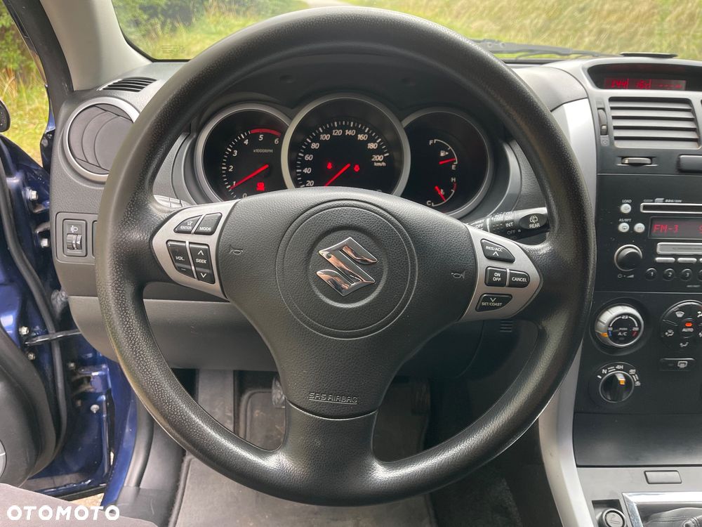 Suzuki Grand Vitara 1.9 DDiS Premium - 16