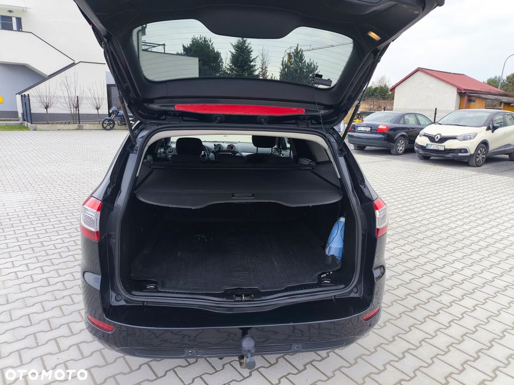 Ford Mondeo 2.0 TDCi Trend MPS6 - 19