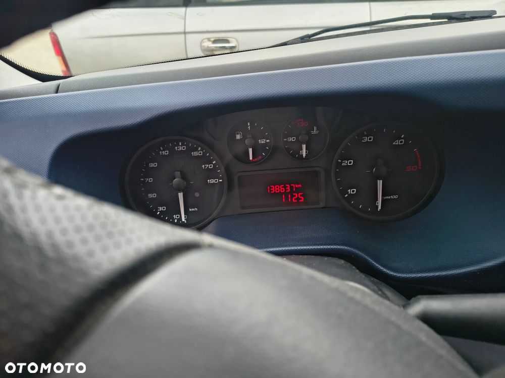 Iveco DAILY 35S18 - 25