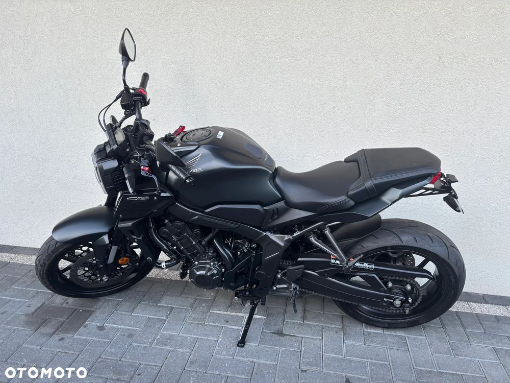 Honda CB - 4