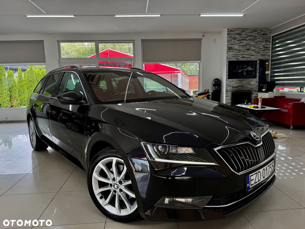 Skoda Superb 2.0 TDI DSG Style - 1