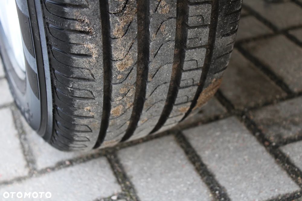 Volkswagen Tiguan - 37