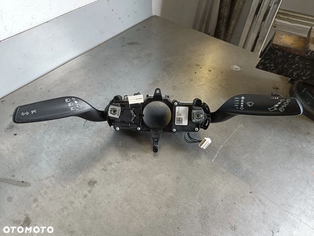 Przełącznik zespolony Audi A1 Manetka Włącznik kierunkowskazów wycieraczek 8X0953501B - 1