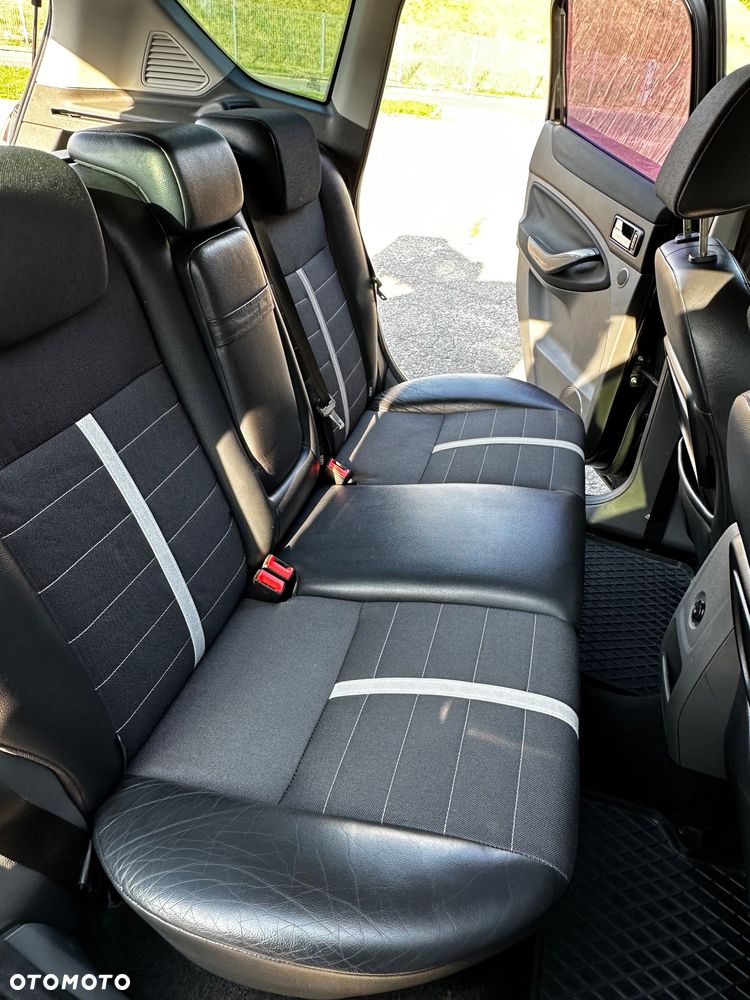 Ford Kuga 2.0 TDCi Titanium - 15