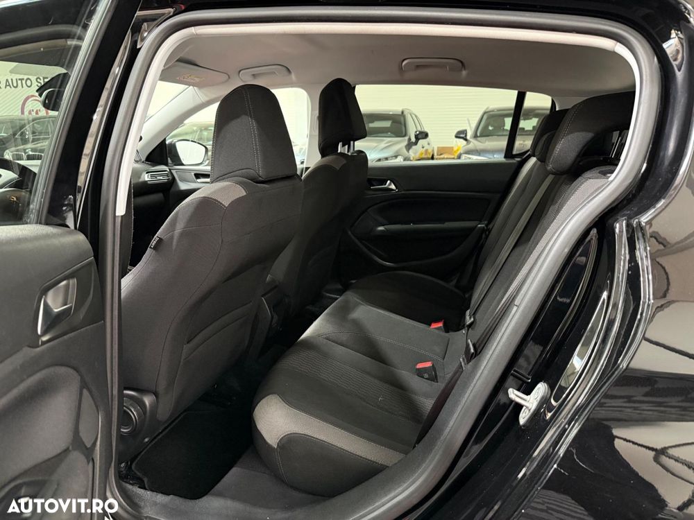 Peugeot 308 PureTech 130 Allure - 7