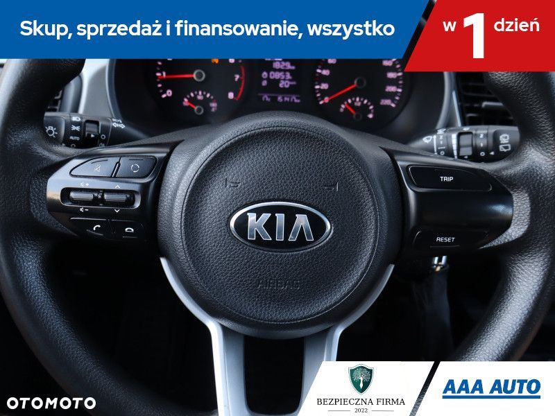 Kia Rio - 17