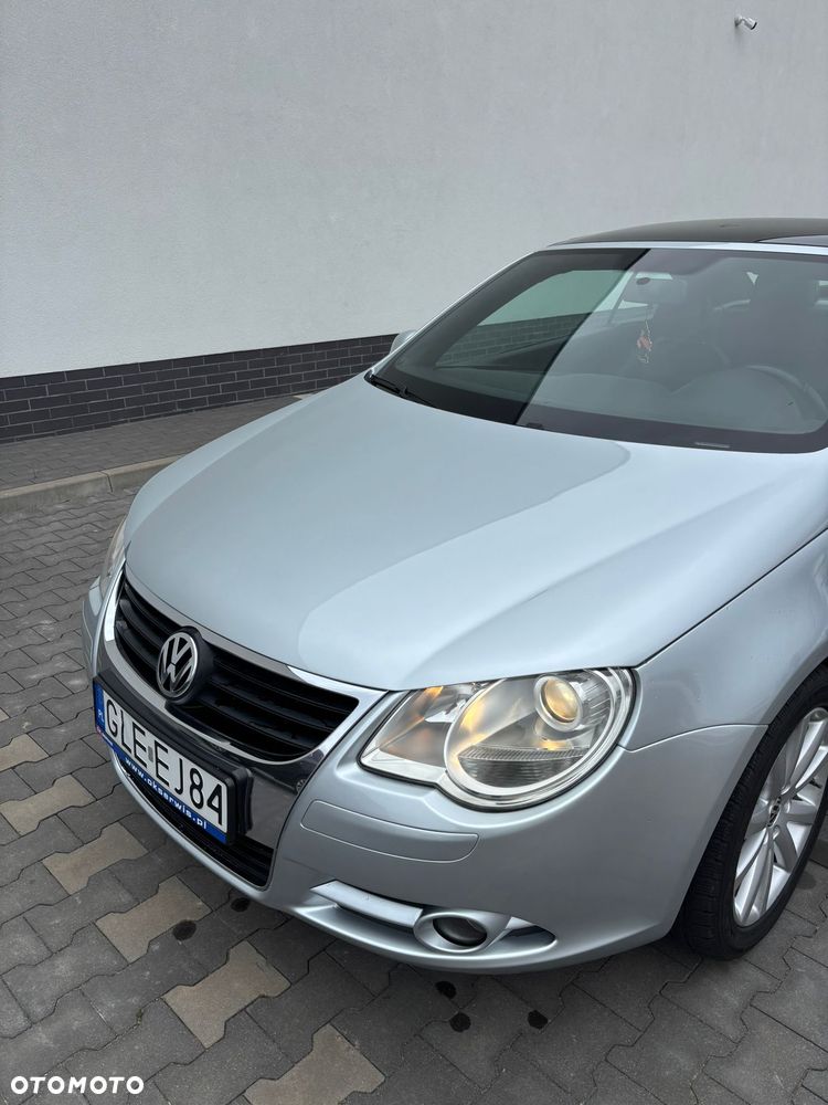 Volkswagen Eos - 8