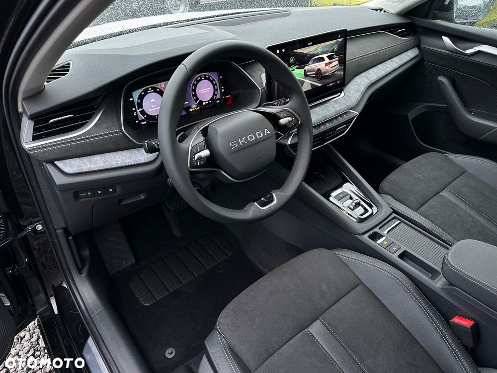 Skoda Octavia 1.5 TSI mHEV Drive Selection DSG - 11