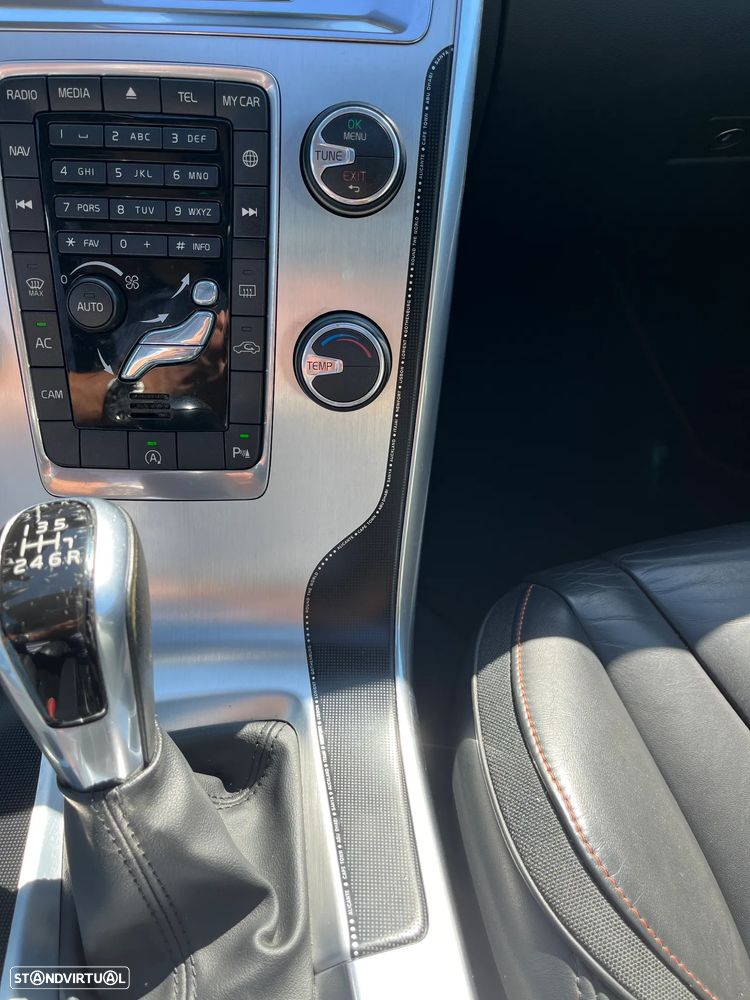 Volvo XC 60 2.0 D4 VOR - 20