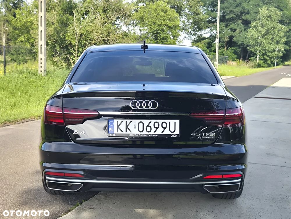 Audi A4 Limousine 45 TFSI mHEV Quattro Advanced S tronic - 4