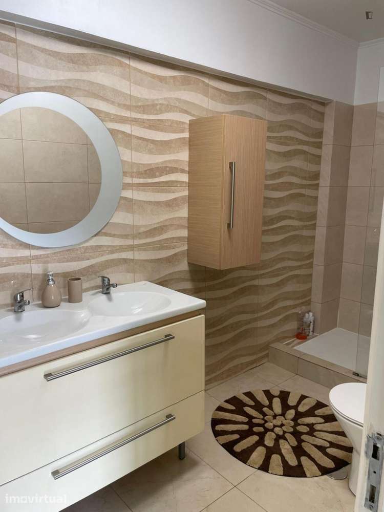 Apartamento com 1 quartos - localizado em Portimao - Grande imagem: 4/11