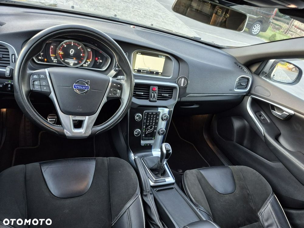Volvo V40 - 10